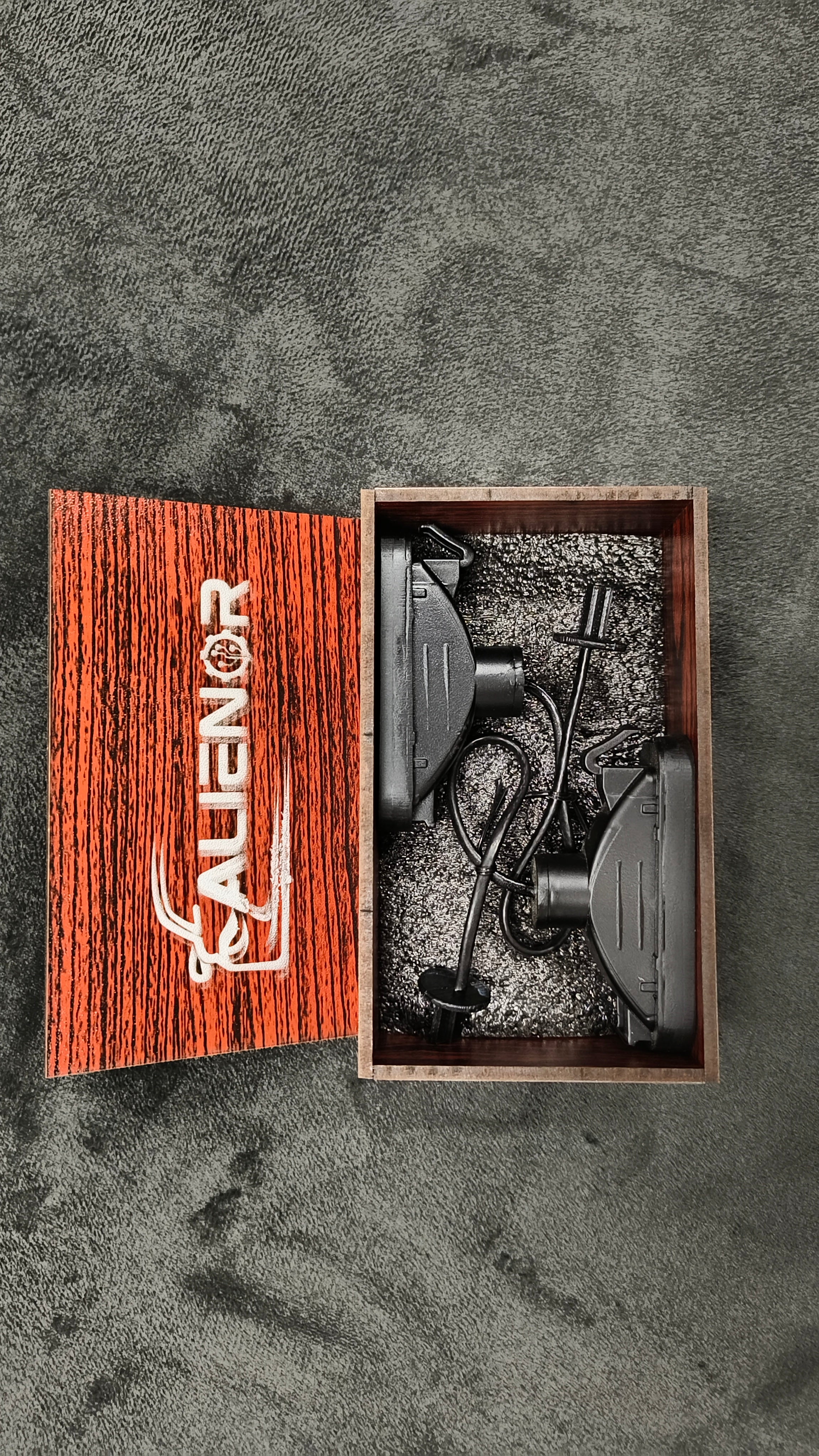 Mahindra Scorpio  Side indicators