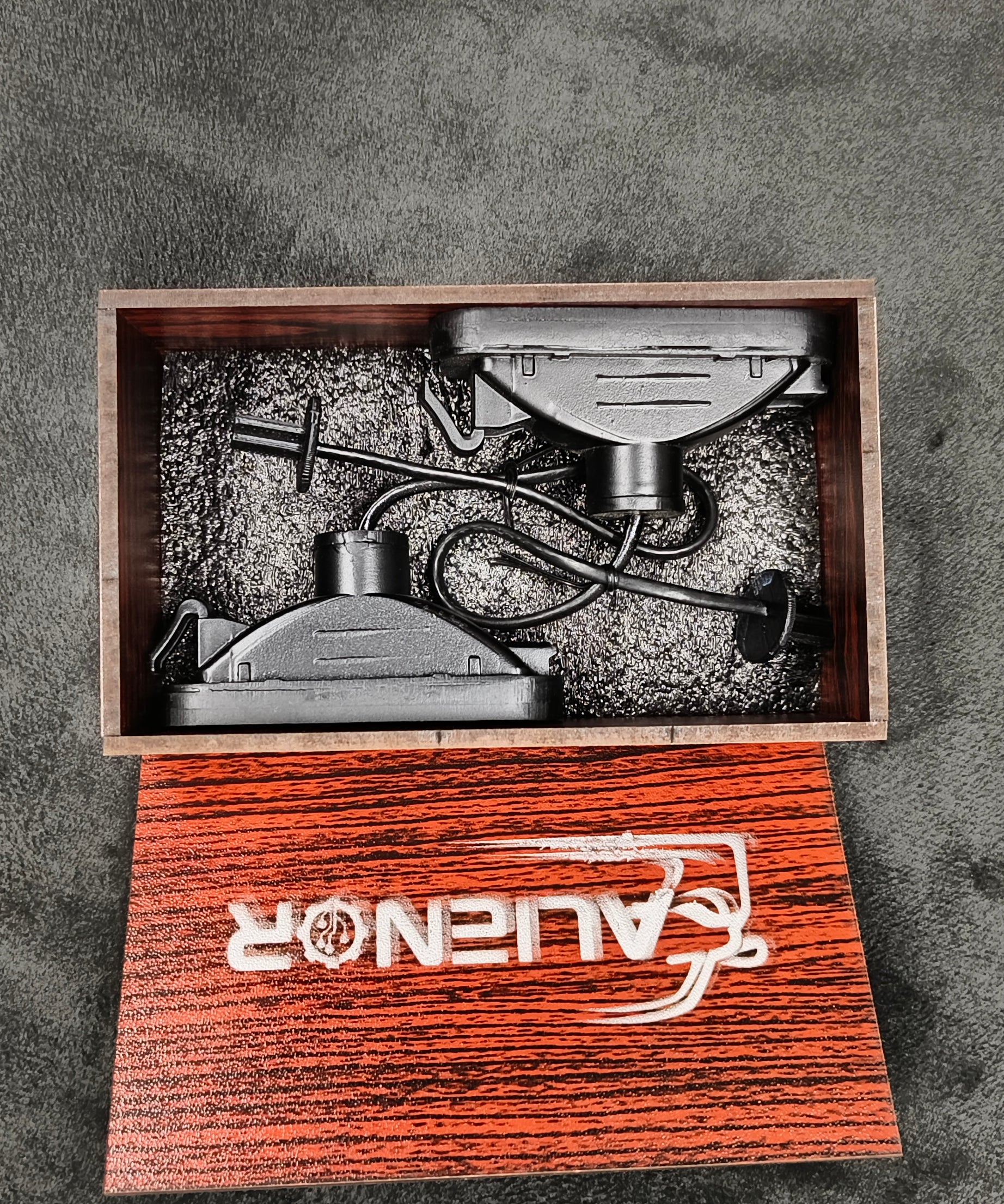 Mahindra Scorpio  Side indicators